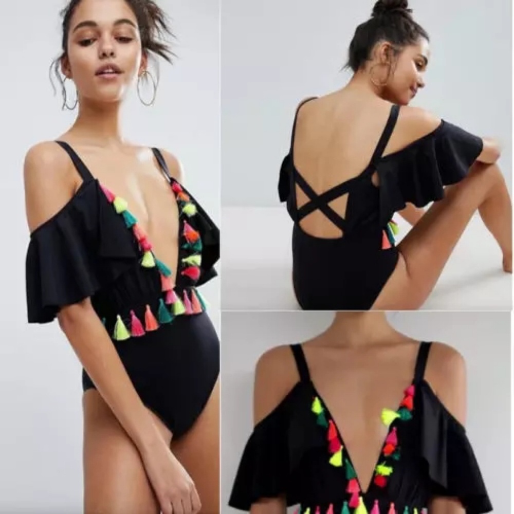 Black off shoulder onepiece monokini with tassels - Picture 3 of 4